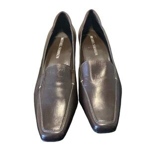 Michael Shannon Brown square toe heels 10M